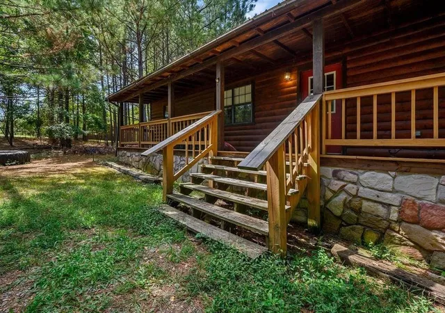 3rd image of 657 Canoe Rd, Broken Bow, OK 74728 | MLS# 1236146