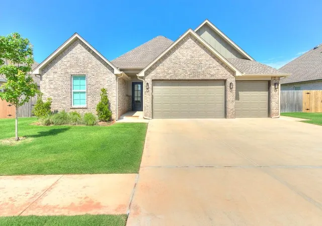 1st image of 5609 Copper Stone Ct, Mustang, OK 73064 | MLS# 1236149