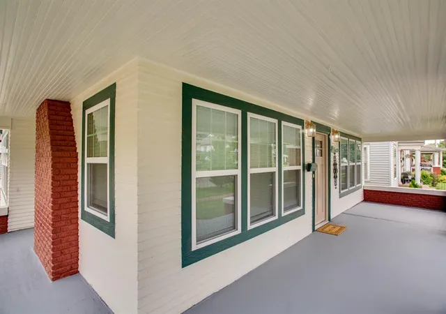 4th image of 1324 W Maine St, Enid, OK 73703 | MLS# 1236152