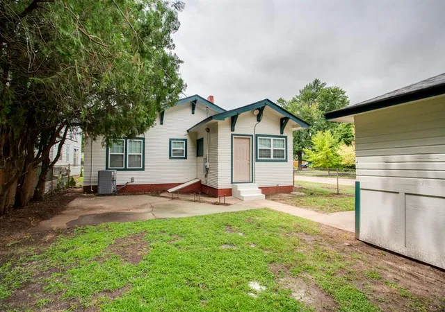 46th image of 1324 W Maine St, Enid, OK 73703 | MLS# 1236152