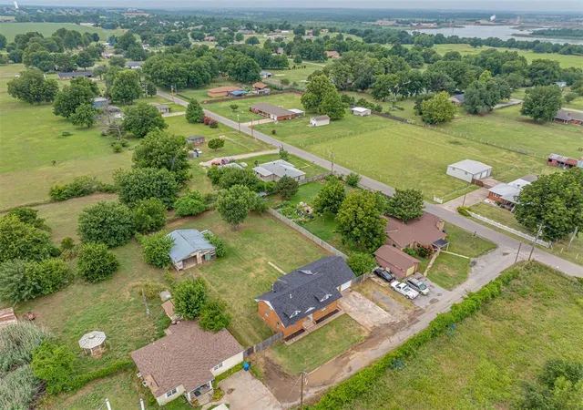Homes for sale in Newcastle, OK | 202 Nw 34Th St, Newcastle, OK 73065 | MLS# 1236162