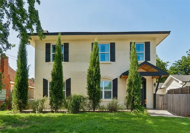 Photo 1 of Single family home for sale at 326 Ne 16th Street, Oklahoma City, OK 73104 | MLS# 1236181 | Listing updated on 2026-09-19