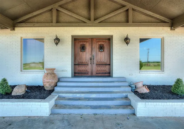 Photo 3 of Single family home for sale at 2701 60th Northwest Ave, Norman, OK 73072 | MLS# 1236184 | Listing updated on 2026-08-11