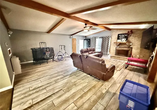 Photo 3 of Sale Pending at 1209 S Trail Dr, Altus, OK 73521 | MLS# 1236193 | Listing updated on 2026-09-17