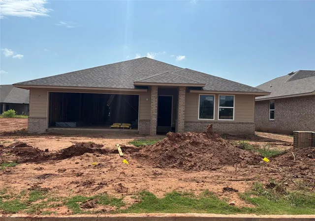 2nd image of 1909 Sage Valley Ter, Yukon, OK 73099 | MLS# 1236194