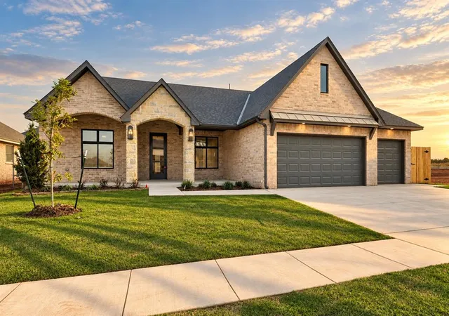 Photo 2 of Single family home for sale at 6708 Nw 144th Circle, Oklahoma City, OK 73134 | MLS# 1236201 | Listing updated on 2026-10-10