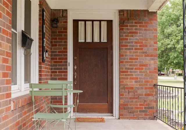 Photo 2 of Single family home for sale at 2124 Nw 29th Street, Oklahoma City, OK 73107 | MLS# 1236209 | Listing updated on 2026-09-16
