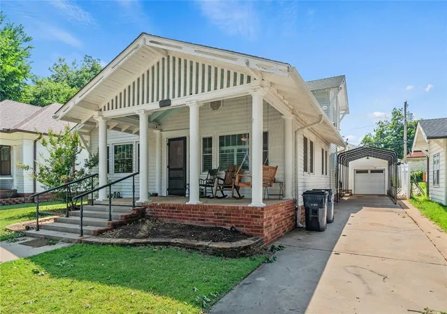 Photo 3 of Single family home for sale at 1108 S Hoff Ave, El Reno, OK 73036 | MLS# 1236217 | Listing updated on 2026-10-05