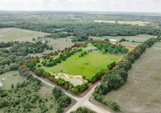 Homes for sale in Prague, OK | 10447 Ns 3550 Rd, Prague, OK 74864 | MLS# 1236219