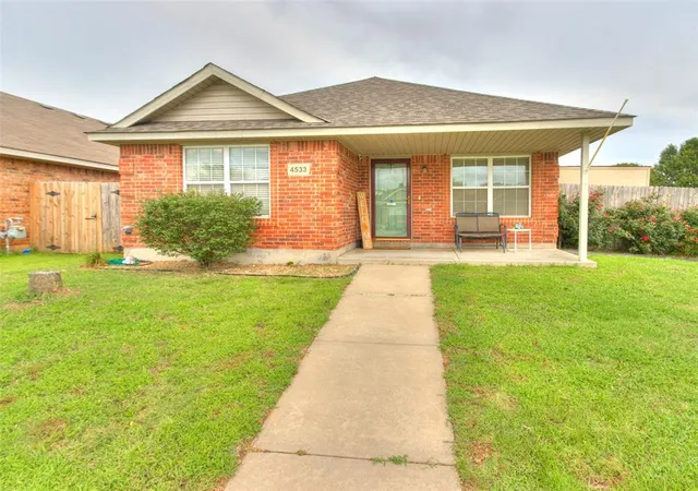 Photo 2 of Single family home for sale at 4533 Se 81st Street, Oklahoma City, OK 73135 | MLS# 1236241 | Listing updated on 2026-08-28