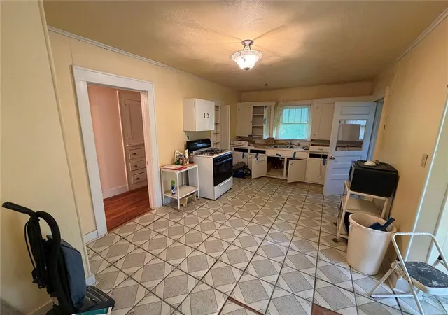 Homes for sale in Wewoka, OK | 501 E Seminole Ave, Wewoka, OK 74884 | MLS# 1236255