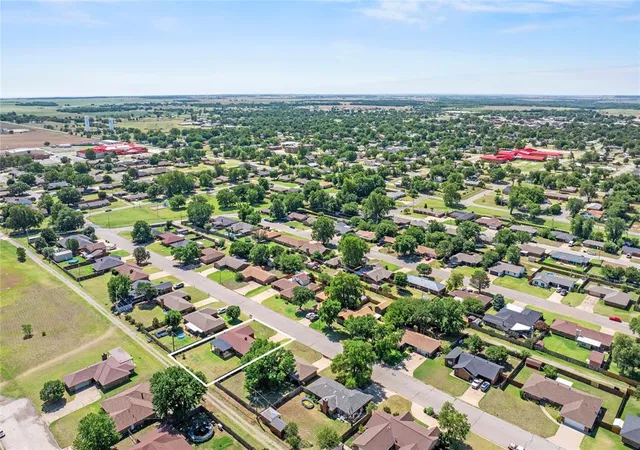 Homes for sale in Watonga, OK | 537 Sunset Dr, Watonga, OK 73772 | MLS# 1236257