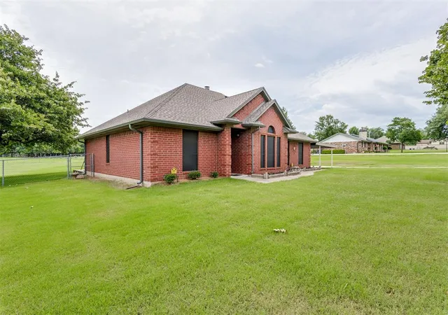 Photo 3 of Single family home for sale at 580 S Texas Ave, Oklahoma City, OK 73130 | MLS# 1236264 | Listing updated on 2026-07-28
