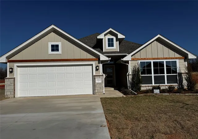 Homes for sale in Choctaw, OK | 1312 Lighthorsemen Wy, Choctaw, OK 73020 | MLS# 1236277