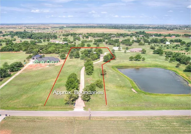 49th image of 7025 S Cimarron Rd, Yukon, OK 73099 | MLS# 1236294