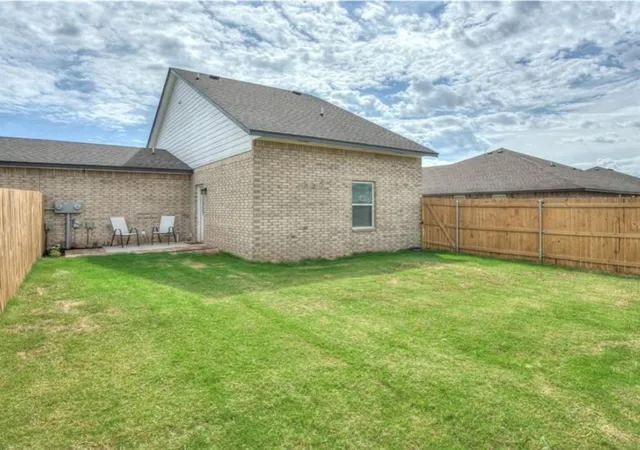 2nd image of 1663 Comice Dr, Newcastle, OK 73065 | MLS# 1236314