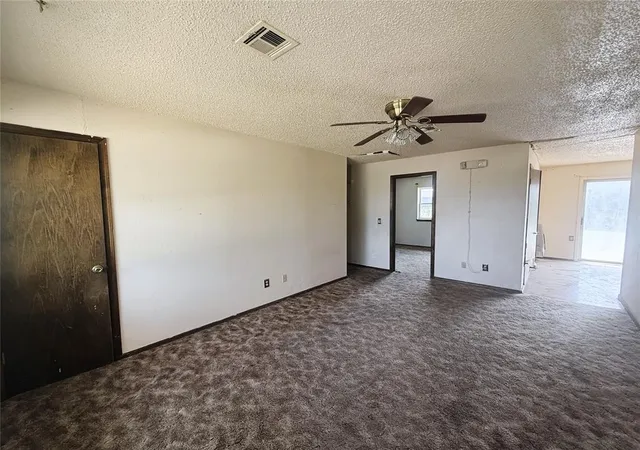 Homes for sale in Chickasha, OK | 122 Glenhaven Dr, Chickasha, OK 73018 | MLS# 1236319