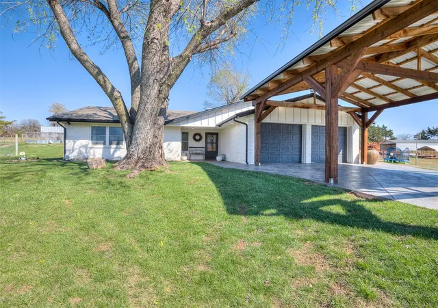 2nd image of 14920 N Harrah Rd, Luther, OK 73054 | MLS# 1236331