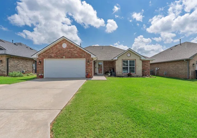 Photo 2 of Sale Pending at 2232 Whispering Pine Blvd, Shawnee, OK 74804 | MLS# 1236341 | Listing updated on 2026-08-30