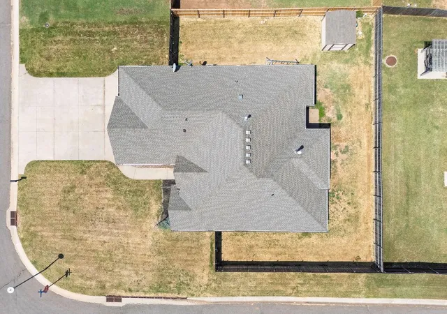 45th image of 1950 Timber Dale Dr, Shawnee, OK 74804 | MLS# 1236346