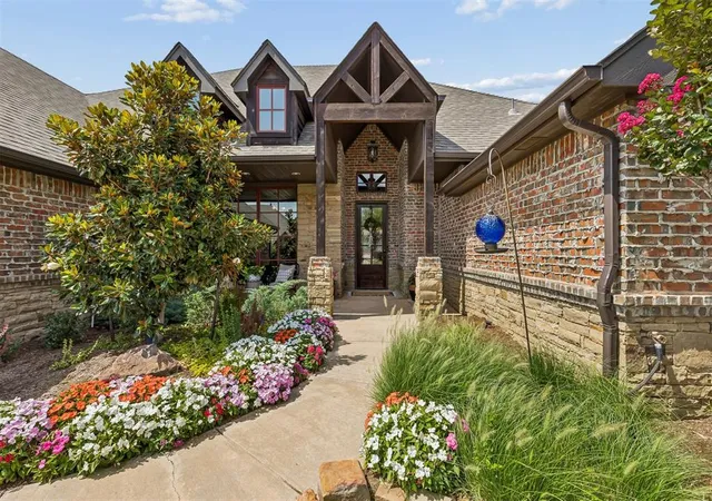 2nd image of 1501 Nw 189th St, Edmond, OK 73012 | MLS# 1236359