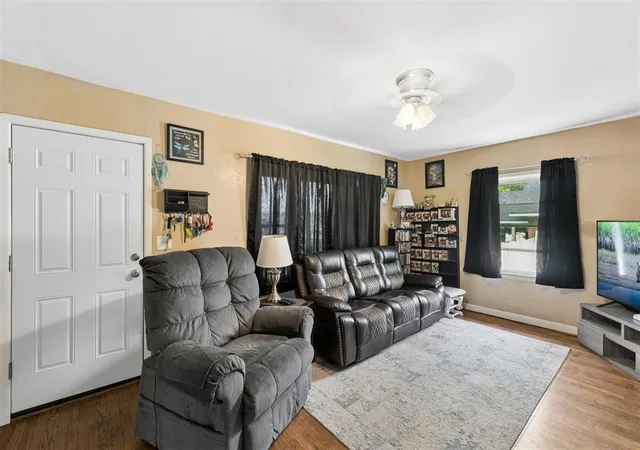 Homes for sale in Mc Loud, OK | 124 S 4Th St, Mc Loud, OK 74851 | MLS# 1236388