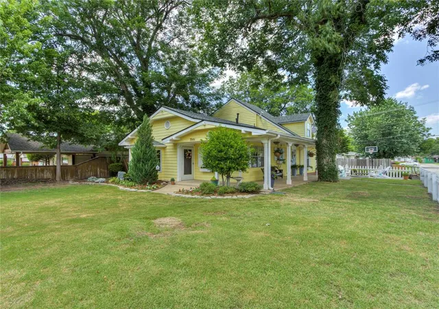 Homes for sale in Bethany, OK | 7001 Nw 42nd St, Bethany, OK 73008 | MLS# 1236391