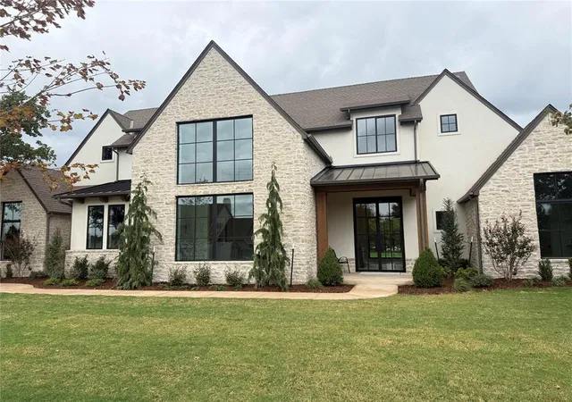 Photo 2 of Single family home for sale at 8225 Ne 129th Terrace, Jones, OK 73049 | MLS# 1236408 | Listing updated on 2026-10-07