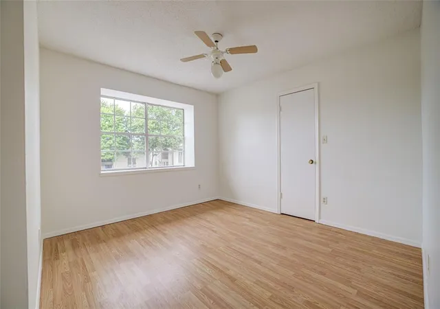 image of 1717 E Lindsey St, Norman, OK 73071
