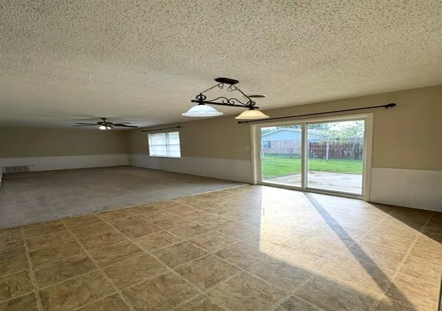 Homes for sale in Stratford, OK | 900 Sherry Dr, Stratford, OK 74872 | MLS# 1236429