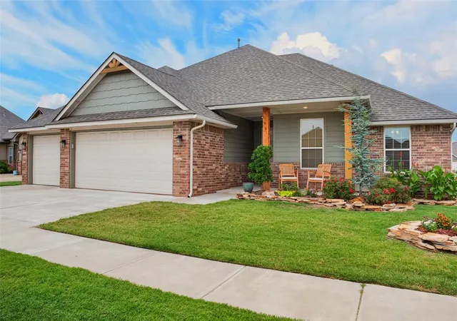 Photo 1 of Single family home for sale at 8517 Nw 109th Terrace, Oklahoma City, OK 73162 | MLS# 1236437 | Listing updated on 2026-09-18