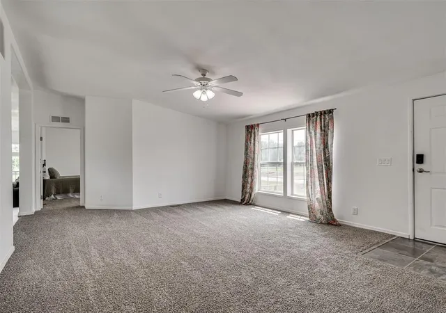 Homes for sale in Crescent, OK | 206 N Pine St, Crescent, OK 73028 | MLS# 1236443