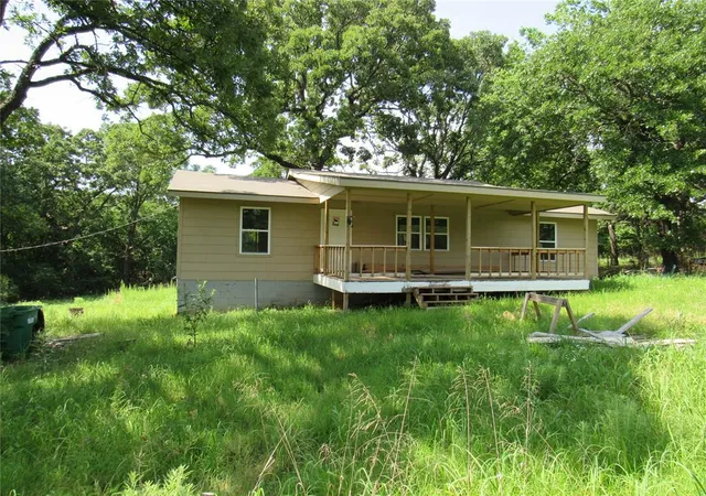 Homes for sale in Macomb, OK | 29724 Pond Dr, Macomb, OK 74852 | MLS# 1236486