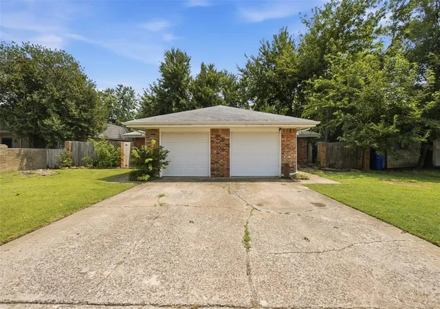 2nd image of 2240 Donna Dr #2238 and 2240, Norman, OK 73071 | MLS# 1236501