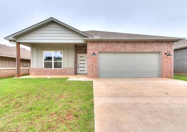 Homes for sale in Jones, OK | 421 Remington Ave, Jones, OK 73049 | MLS# 1236505