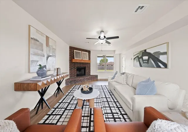 5th image of 605 Ne 18Th St, Moore, OK 73160 | MLS# 1236507