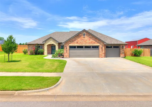 1st image of 9517 Morgan Crossing Dr, Yukon, OK 73099 | MLS# 1236509