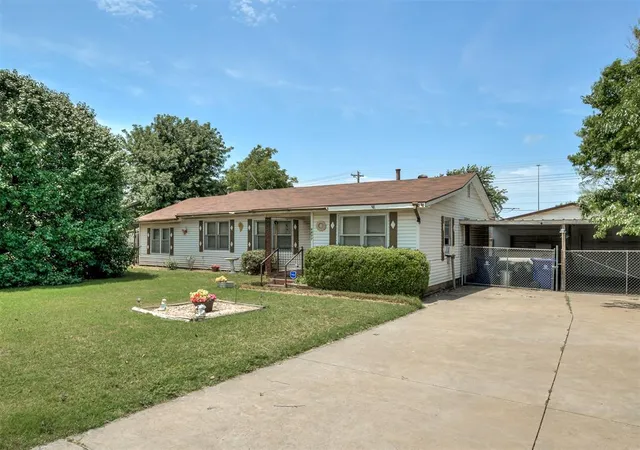 Photo 2 of Single family home for sale at 6417 S Mclemore Dr, Oklahoma City, OK 73159 | MLS# 1236511 | Listing updated on 2026-09-18