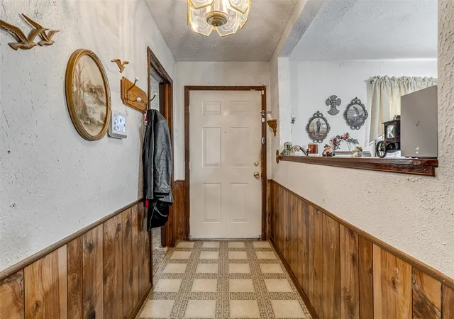Photo 3 of Single family home for sale at 6417 S Mclemore Dr, Oklahoma City, OK 73159 | MLS# 1236511 | Listing updated on 2026-09-18