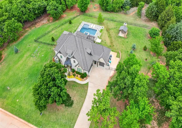 Homes for sale in Arcadia, OK | 11601 Piazza Wy, Arcadia, OK 73007 | MLS# 1236525