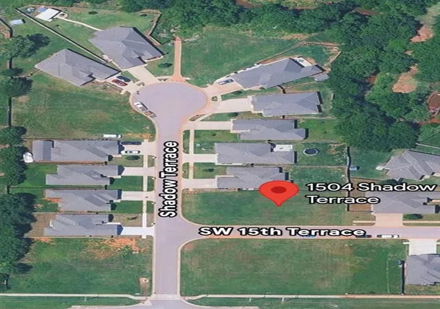 1st image of 1504 Shadow Ter, Yukon, OK 73099 | MLS# 1236527
