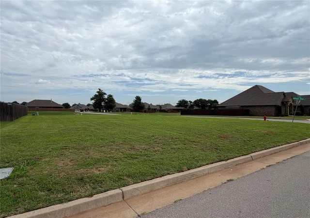 Homes for sale in Mustang, OK | 12109 Sw 47th St, Mustang, OK 73064 | MLS# 1236536