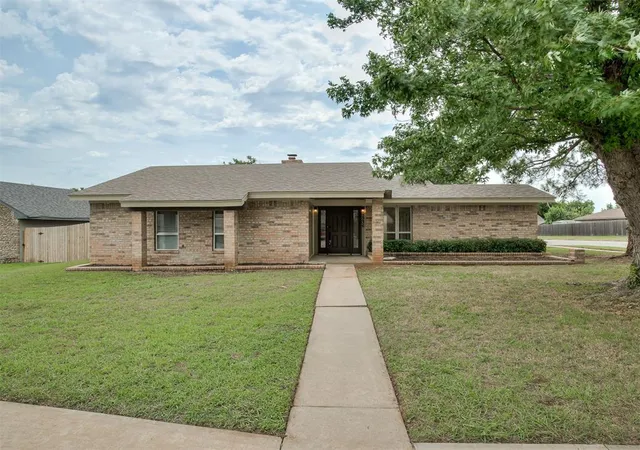 Photo 1 of Single family home for sale at 2236 Nw 113th Place, Oklahoma City, OK 73120 | MLS# 1236548 | Listing updated on 2026-09-13