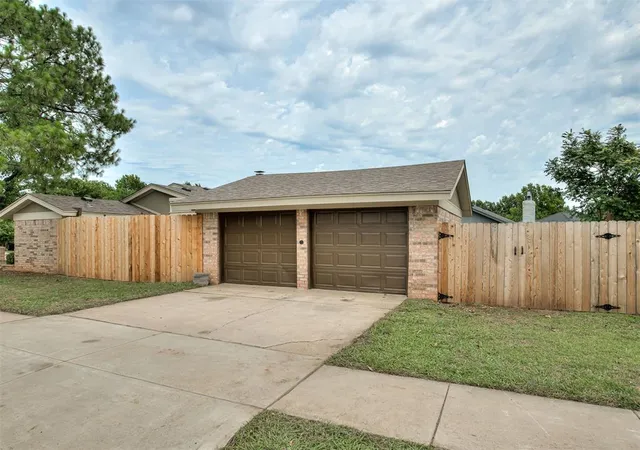 Photo 3 of Single family home for sale at 2236 Nw 113th Place, Oklahoma City, OK 73120 | MLS# 1236548 | Listing updated on 2026-09-13