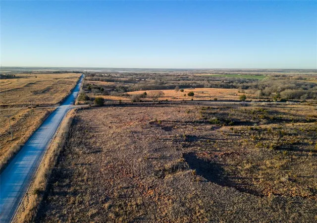 Homes for sale in Lindsay, OK | E 1450 Rd, Lindsay, OK 73052 | MLS# 1236559