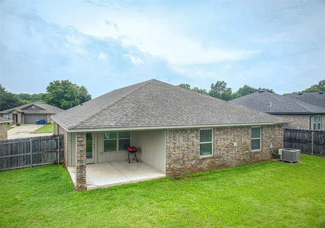 Homes for sale in Stillwater, OK | 4308 Willow Run, Stillwater, OK 74074 | MLS# 1236560