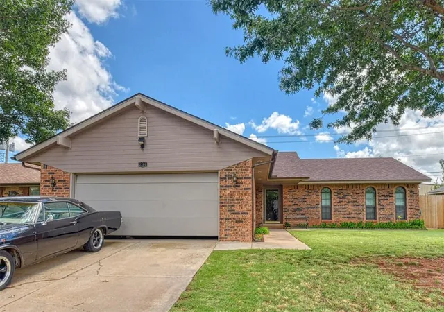 Photo 1 of Single family home for sale at 2300 N Nail Pkwy, Moore, OK 73160 | MLS# 1236564 | Listing updated on 2026-07-14