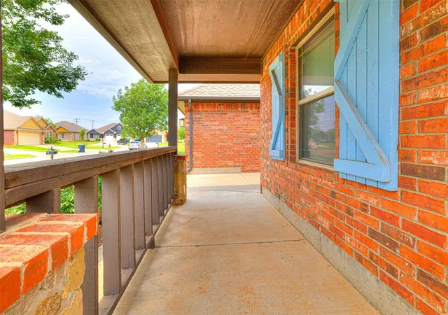 5th image of 6405 Nw 158Th Ter, Edmond, OK 73013 | MLS# 1236565