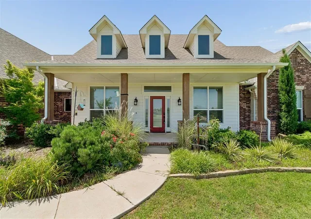 1st image of 1324 W Harvard Wy, Mustang, OK 73064 | MLS# 1236572
