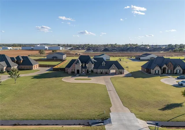 Homes for sale in Weatherford, OK | 2700 E Lawter Rd, Weatherford, OK 73096 | MLS# 1236577